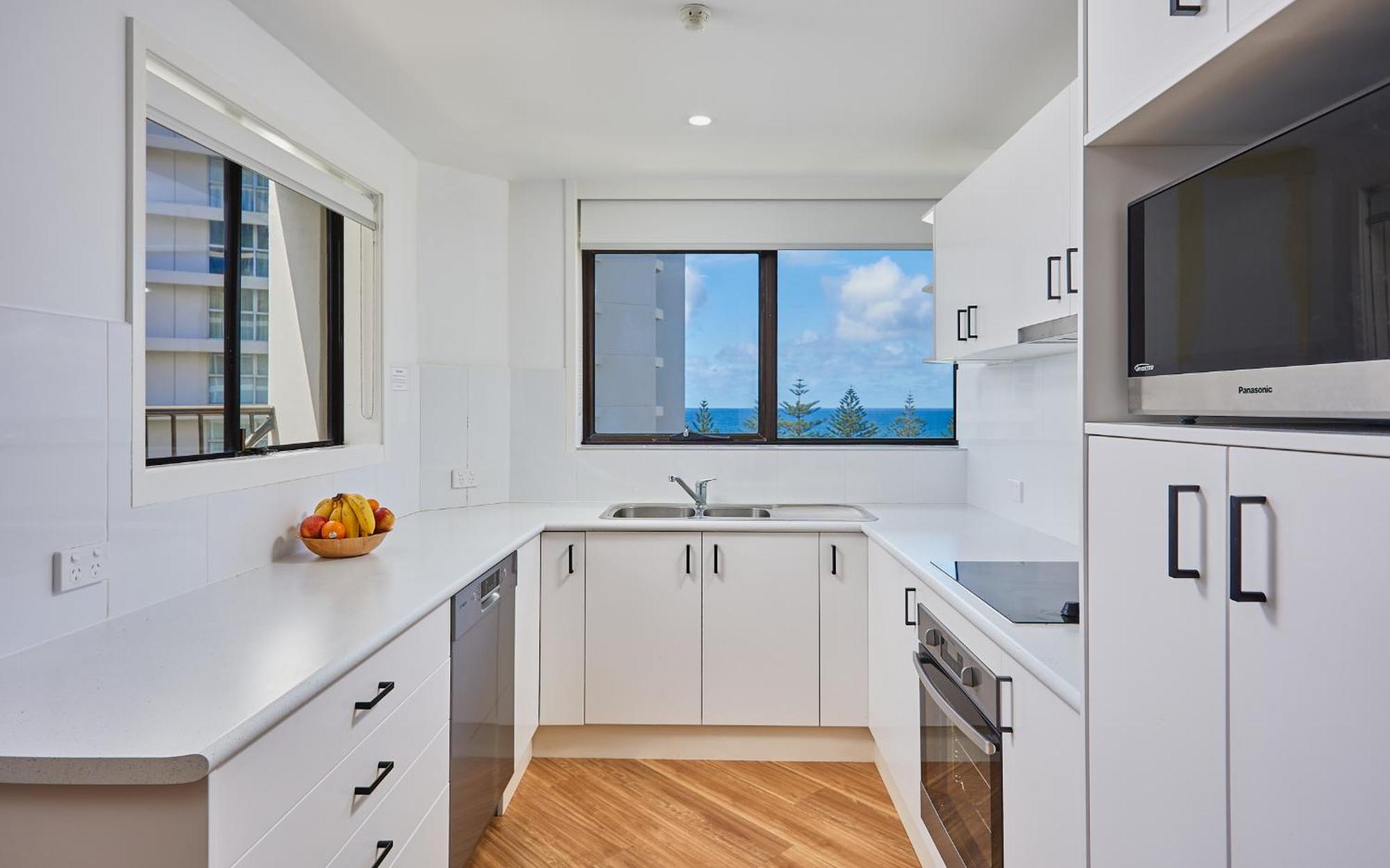 Horizons Holiday Apartments - Official Gold Coast Exterior photo