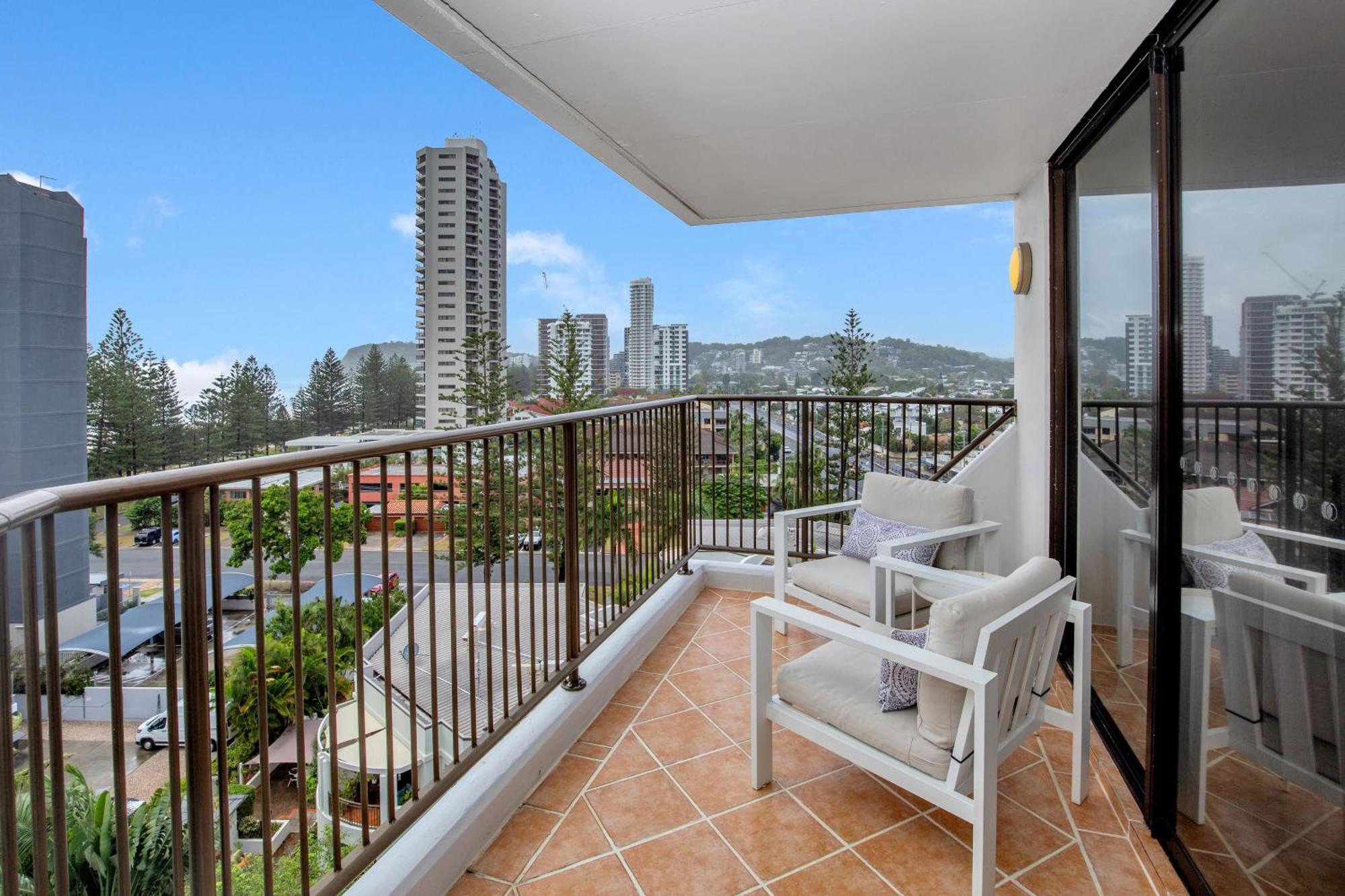 Horizons Holiday Apartments - Official Gold Coast Exterior photo